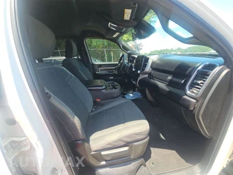 2025 Ram 2500 Big Horn Crew Cab Medium Bed - miniatura 8