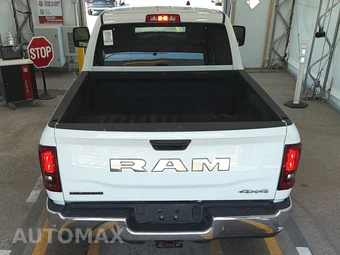 2025 Ram 2500 Big Horn Crew Cab Medium Bed - miniatura 5