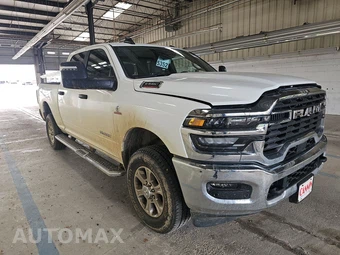 2025 Ram 2500 Big Horn Crew Cab Medium Bed – miniatura 3