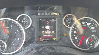 2025 Ram 2500 Big Horn Crew Cab Medium Bed - miniatura 19