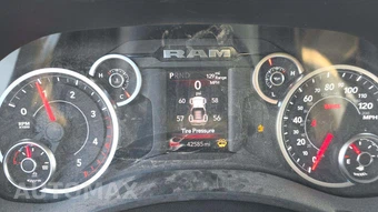 2025 Ram 2500 Big Horn Crew Cab Medium Bed - miniatura 23
