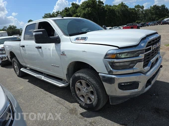 2025 Ram 2500 Big Horn Crew Cab Medium Bed - miniatura 3