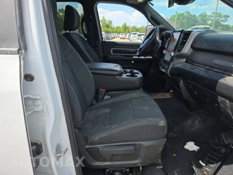 2025 Ram 2500 Big Horn Crew Cab Medium Bed - miniatura 8