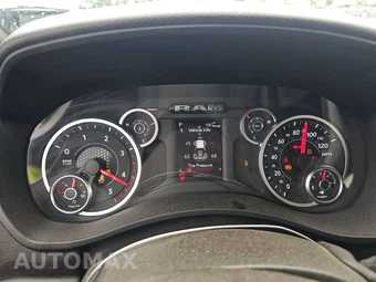 2025 Ram 2500 Big Horn Crew Cab Medium Bed - miniatura 12
