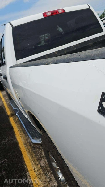 2025 Ram 2500 Big Horn Crew Cab Medium Bed - miniatura 24