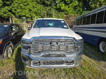 2025 Ram 2500 Big Horn Crew Cab Medium Bed - miniatura 2