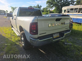 2025 Ram 2500 Big Horn Crew Cab Medium Bed - miniatura 6