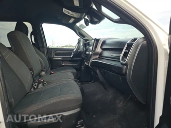 2025 Ram 2500 Big Horn Crew Cab Medium Bed - miniatura 8