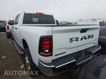 2025 Ram 2500 Big Horn Crew Cab Medium Bed - miniatura 6