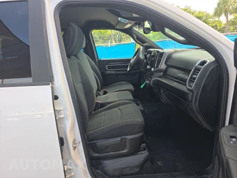 2025 Ram 2500 Big Horn Crew Cab Medium Bed - miniatura 8
