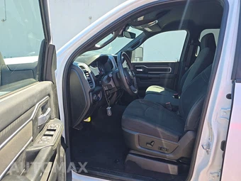 2025 Ram 2500 Big Horn Crew Cab Medium Bed - miniatura 7