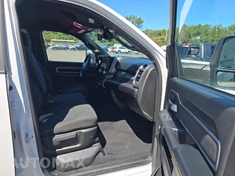 2025 Ram 2500 Big Horn Crew Cab Medium Bed - miniatura 8