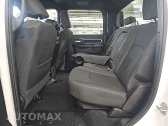 2025 Ram 2500 Big Horn Crew Cab Medium Bed - miniatura 13