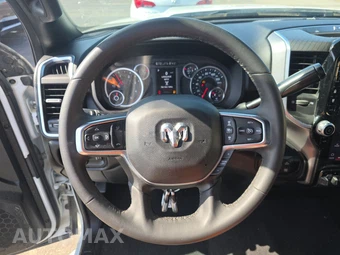 2025 Ram 2500 Big Horn Crew Cab Medium Bed - miniatura 10