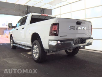 2025 Ram 2500 Big Horn Crew Cab Medium Bed - miniatura 6