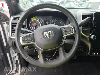2025 Ram 2500 Big Horn Crew Cab Medium Bed – miniatura 10