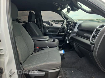 2025 Ram 2500 Big Horn Crew Cab Medium Bed – miniatura 8