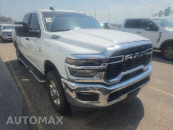 2025 Ram 2500 Big Horn Crew Cab Medium Bed - miniatura 3