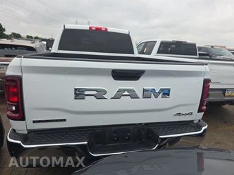 2025 Ram 2500 Big Horn Crew Cab Medium Bed - miniatura 5