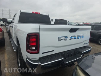 2025 Ram 2500 Big Horn Crew Cab Medium Bed - miniatura 6