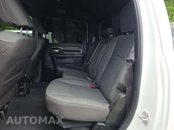 2025 Ram 2500 Big Horn Crew Cab Medium Bed - miniatura 13