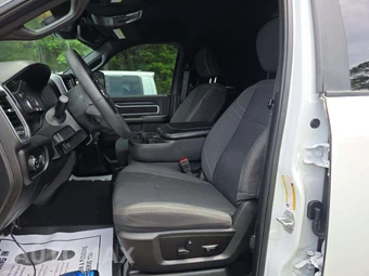 2025 Ram 2500 Big Horn Crew Cab Medium Bed - miniatura 6