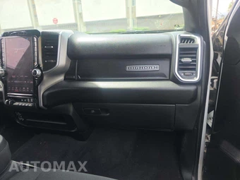 2025 Ram 2500 Big Horn Crew Cab Medium Bed - miniatura 19