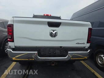 2025 Ram 2500 Big Horn Crew Cab Medium Bed - miniatura 5