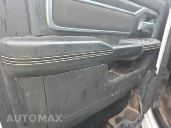 2025 Ram 2500 Big Horn Crew Cab Medium Bed - miniatura 9