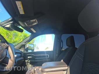 2025 Ram 2500 Big Horn Crew Cab Medium Bed - miniatura 18