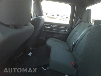 2025 Ram 2500 Big Horn Crew Cab Medium Bed - miniatura 13