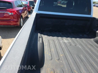 2025 Ram 2500 Big Horn Crew Cab Medium Bed - miniatura 16