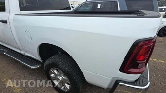 2025 Ram 2500 Big Horn Crew Cab Medium Bed - miniatura 25