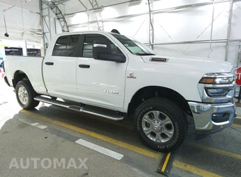 2025 Ram 2500 Big Horn Crew Cab Medium Bed - miniatura 3