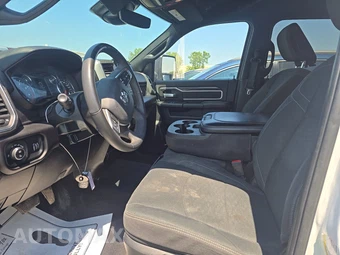 2025 Ram 2500 Big Horn Crew Cab Medium Bed - miniatura 7