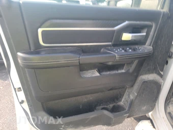 2025 Ram 2500 Big Horn Crew Cab Medium Bed - miniatura 9