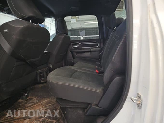 2025 Ram 2500 Big Horn Crew Cab Medium Bed - miniatura 13