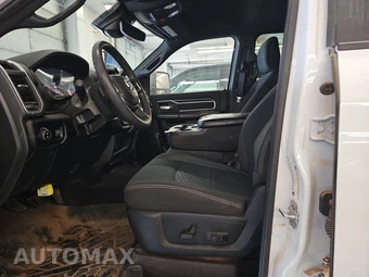 2025 Ram 2500 Big Horn Crew Cab Medium Bed - miniatura 7