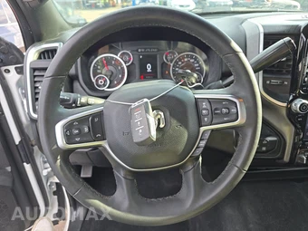 2025 Ram 2500 Big Horn Crew Cab Medium Bed - miniatura 10
