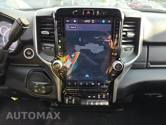 2025 Ram 2500 Big Horn Crew Cab Medium Bed - miniatura 11