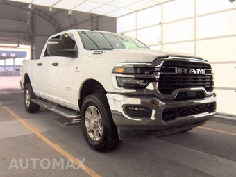 2025 Ram 2500 Big Horn Crew Cab Medium Bed - miniatura 3