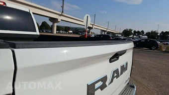 2025 Ram 2500 Big Horn Crew Cab Medium Bed - miniatura 30