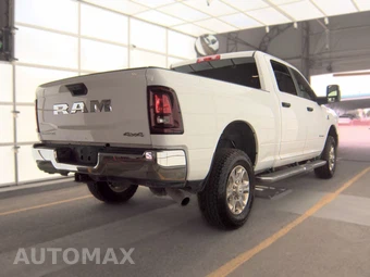 2025 Ram 2500 Big Horn Crew Cab Medium Bed - miniatura 4