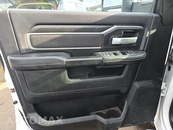 2025 Ram 2500 Big Horn Crew Cab Medium Bed - miniatura 9