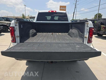 2025 Ram 2500 Big Horn Crew Cab Medium Bed – miniatura 14