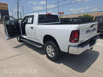 2025 Ram 2500 Big Horn Crew Cab Medium Bed – miniatura 2
