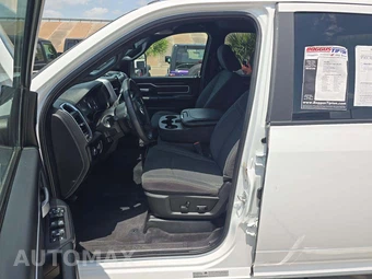 2025 Ram 2500 Big Horn Crew Cab Medium Bed – miniatura 6