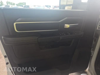 2025 Ram 2500 Big Horn Crew Cab Medium Bed - miniatura 9