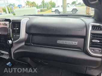 2025 Ram 2500 Big Horn Crew Cab Medium Bed – miniatura 19