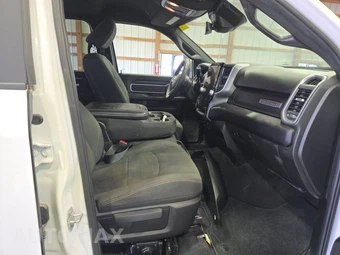2025 Ram 2500 Big Horn Crew Cab Medium Bed - miniatura 8